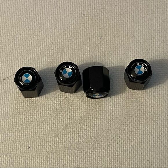 BMW Logo Valve Stem Caps Black set of 4 NWT - Picture 1 of 4